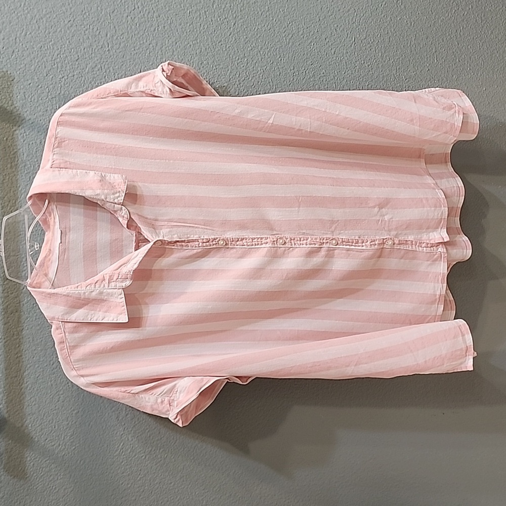 Button Down Blouse Pink and White Size XXL